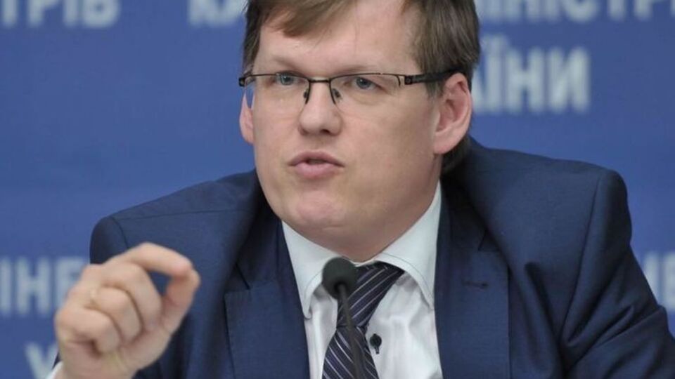 Розенко напомнил, что в декабре запланировано еще одно повышение пенсий