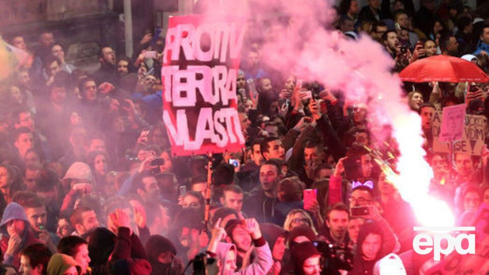 Участники акции протеста в Белграде не демонстрировали символики политических партий