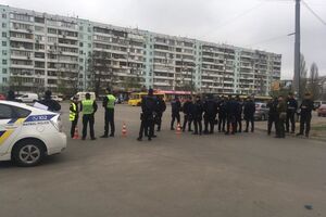 Силовики перекрыли район Оболонского суда