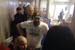 Сьогодні в Оболонському районному суді Києва оголосили вирок у справі розформованої добровольчої роти "Торнадо"