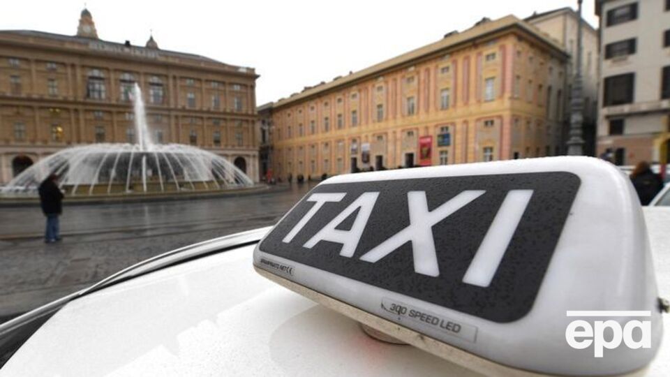 Суд підтримав скаргу профспілок таксі Італії щодо заборони додатка Uber