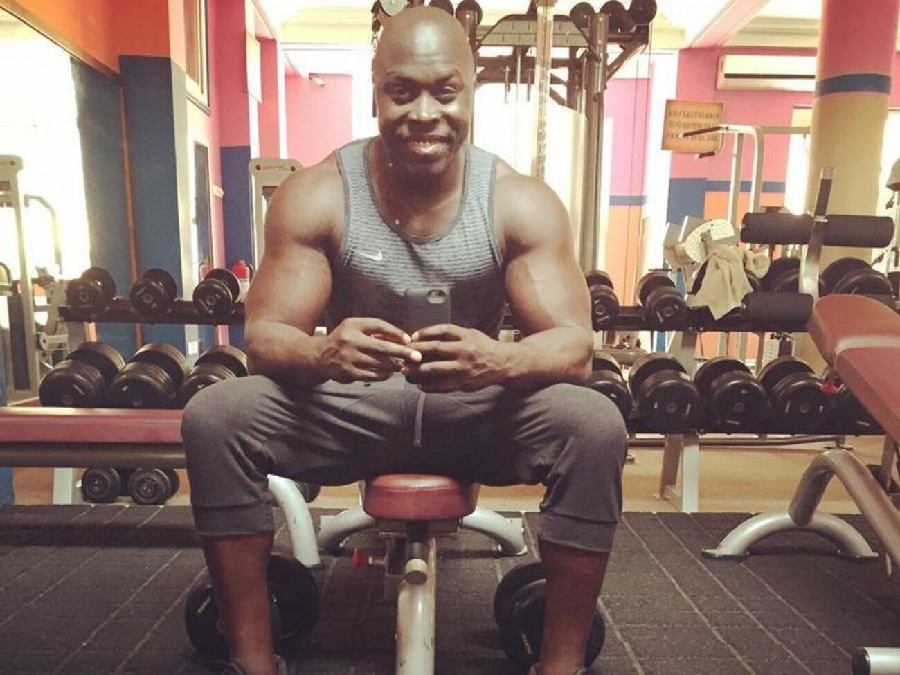 Уилсон также стрелял сам в себя