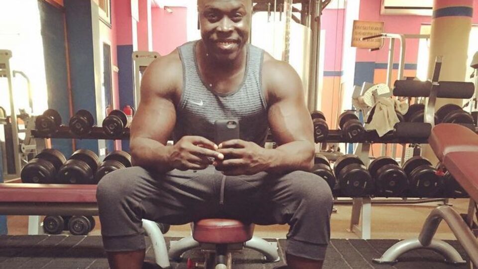 Уилсон также стрелял сам в себя