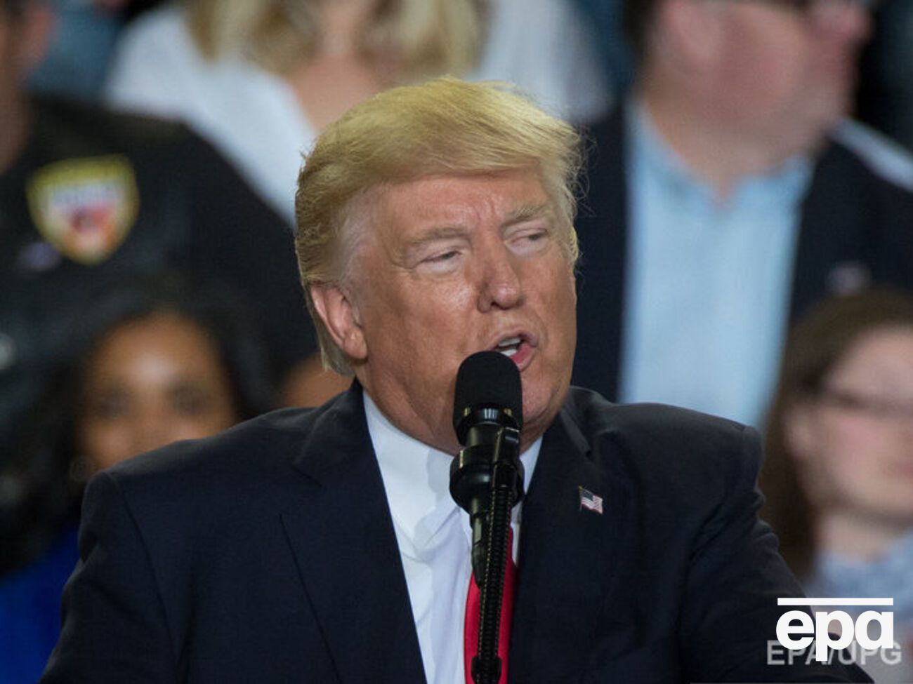 Трамп подчеркнул, что ситуация с проведением в КНДР испытаний ядерного оружия не может продолжаться