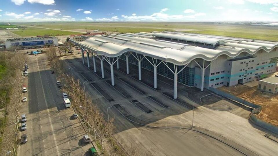 Громадяни Білорусі та Киргизстану прибули до Одеси рейсом із Мінська