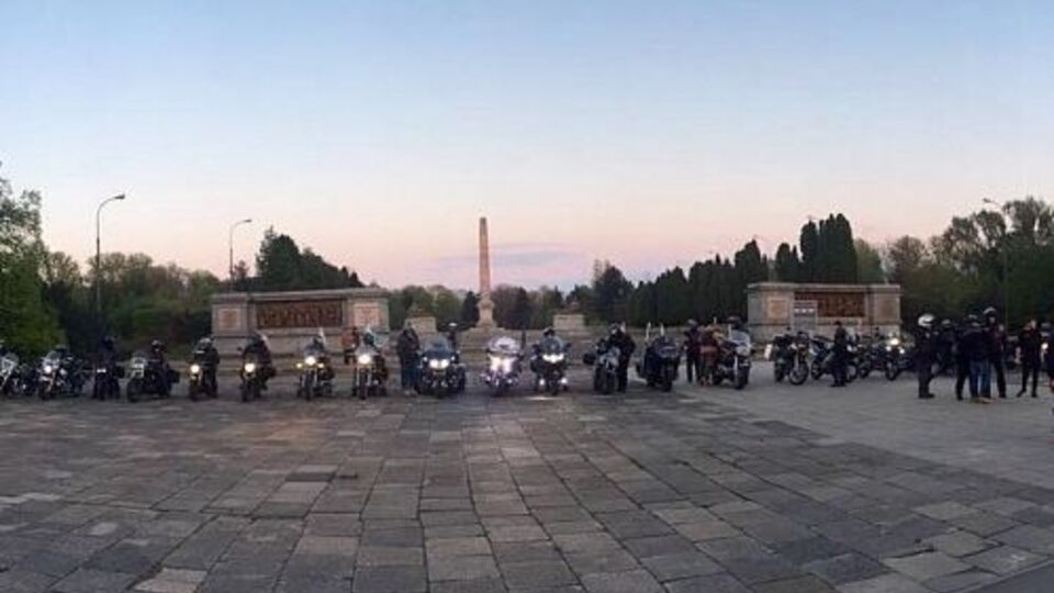 Члены клуба "Ночные волки" в Варшаве