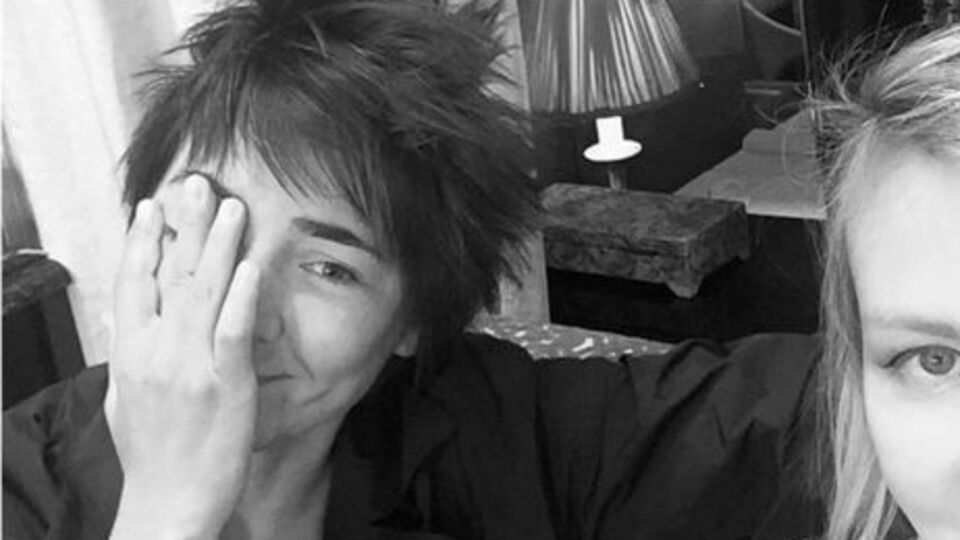 Земфира позировала для снимка перед Литвиновой