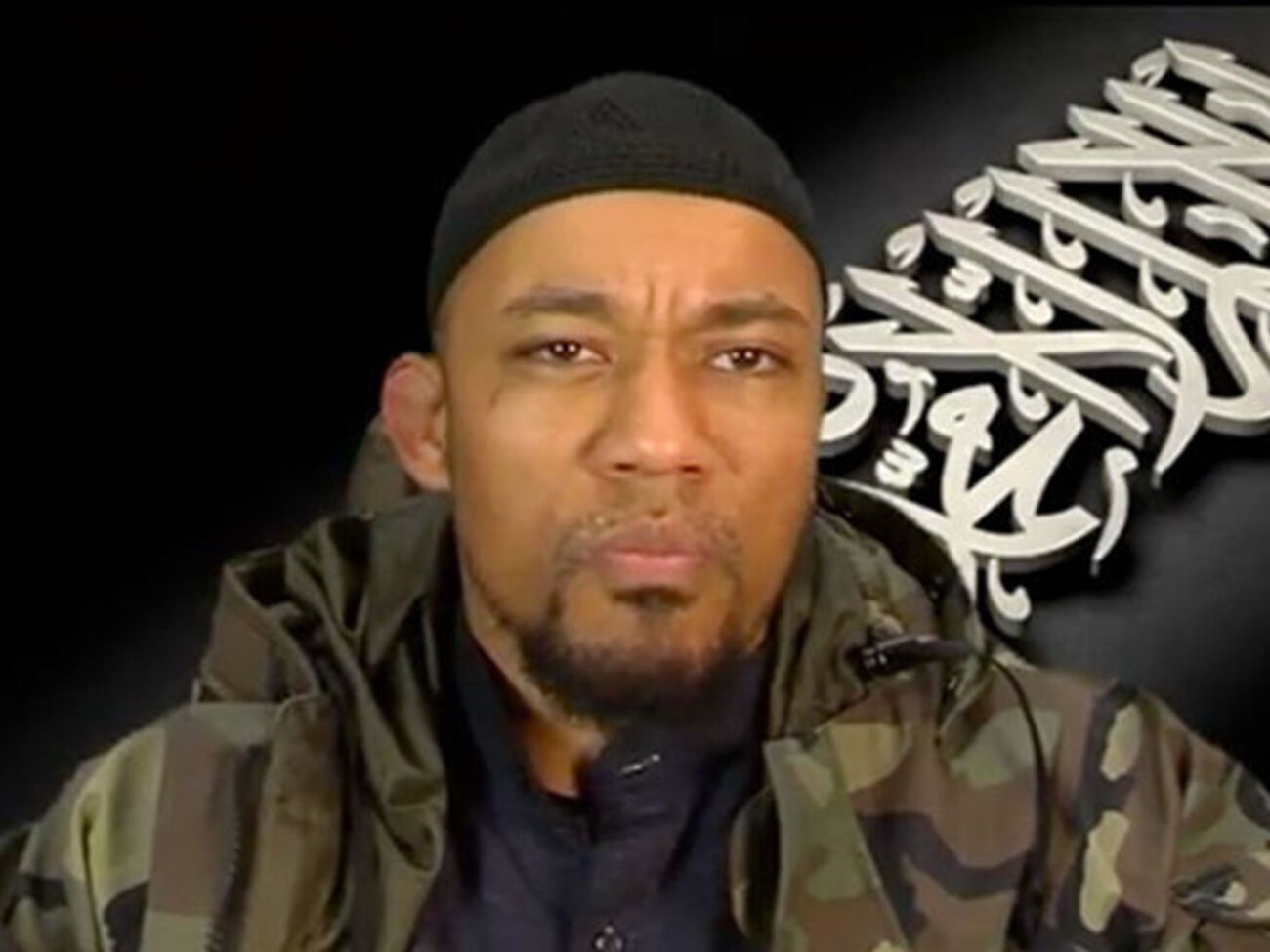 Кусперт до вступу в ІДІЛ випустив у Німеччині три реп-альбоми