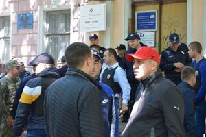 Поліція розняла учасників бійки