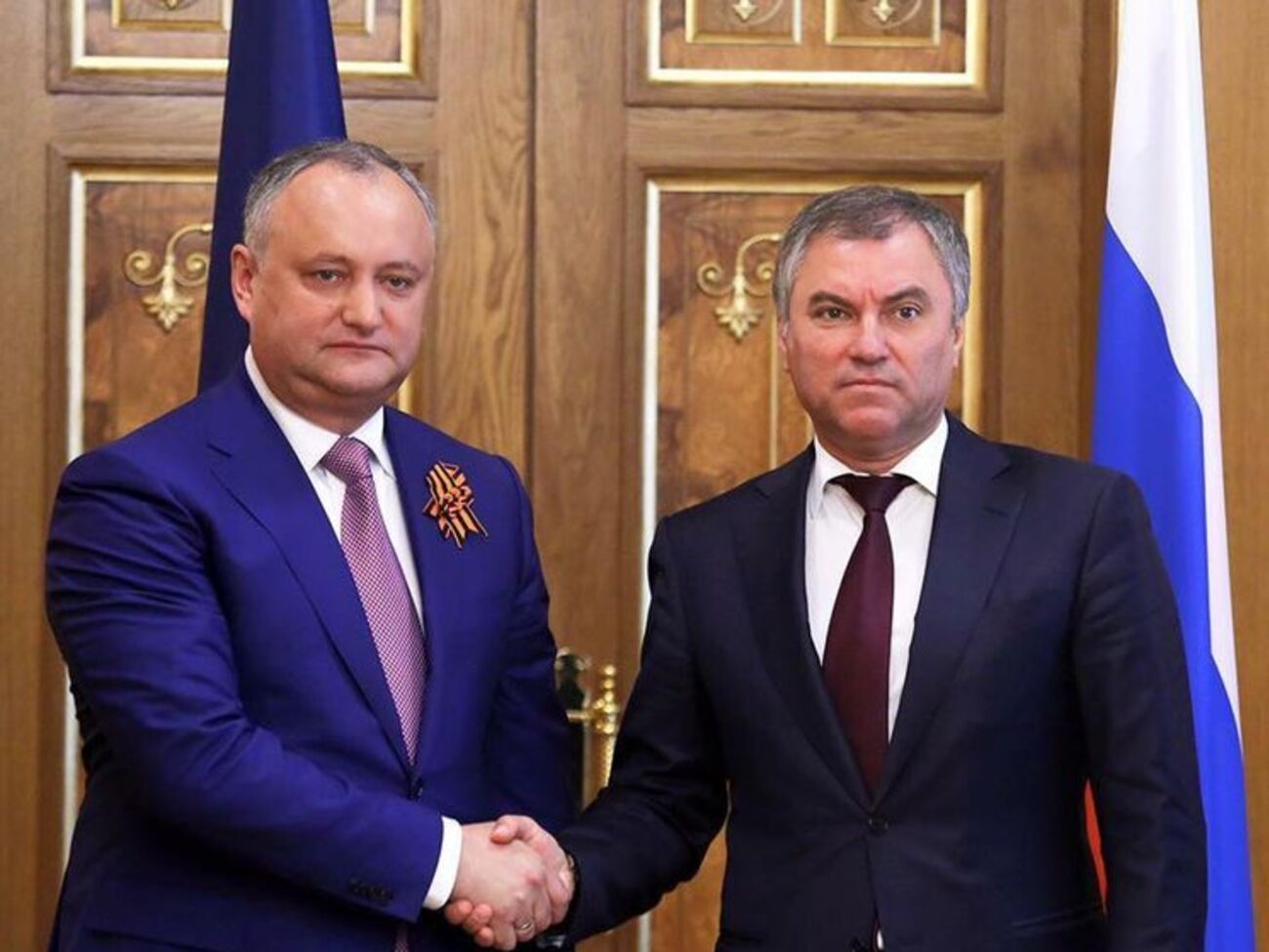 Додон зустрівся з Володіним