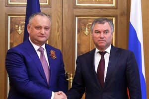 Додон встретился с Володиным