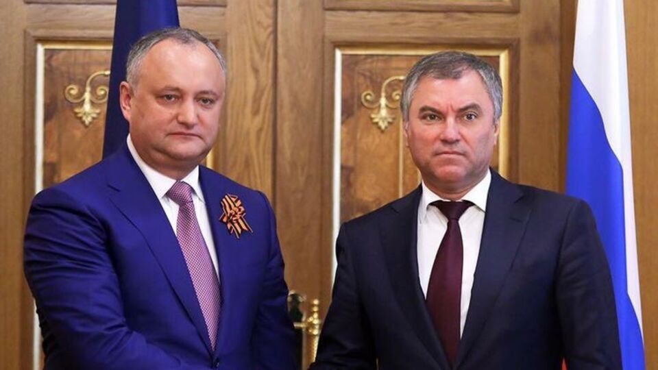 Додон зустрівся з Володіним