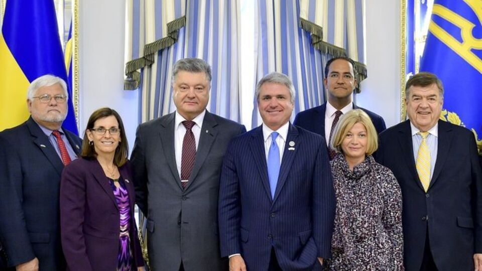 Порошенко висловив сподівання, що Конгрес США буде й надалі активно підтримувати Україну