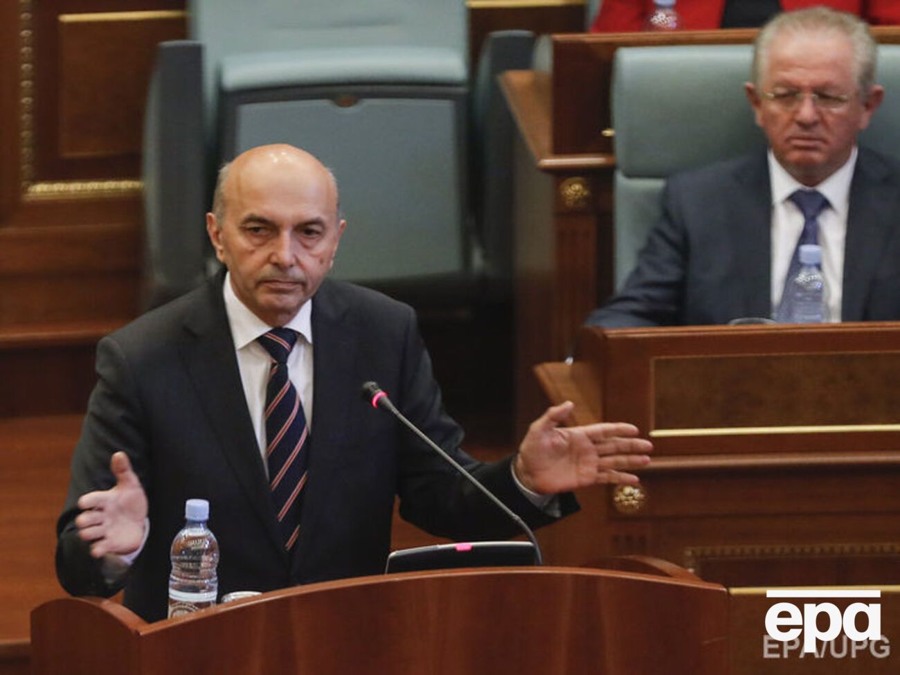 Парламент Косова визнав незадовільною роботу уряду Мустафи (на фото)