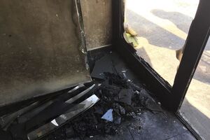 За фактом підпалу порушено справу за ч. 2 ст. 194 (умисне знищення або пошкодження майна) Кримінального кодексу України