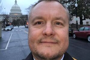 Артеменко просить суд скасувати указ Порошенка
