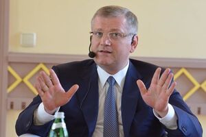 Прокуратура Дніпропетровської області допитує Вілкула