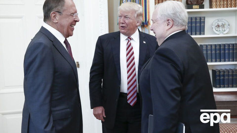 У Білому домі стверджують, що ця фотографія Лаврова, Трампа і Кисляка не повинна була потрапити у пресу