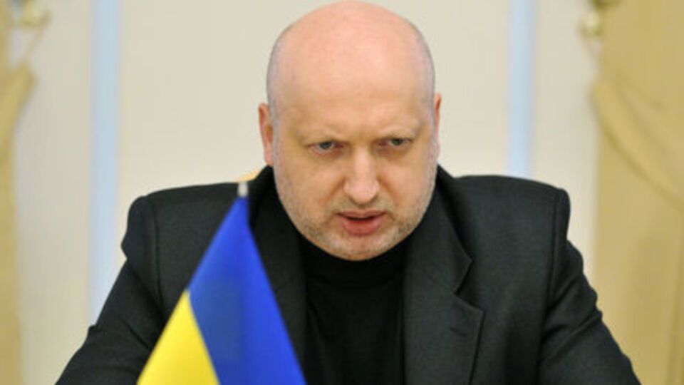 Турчинов: Наше завдання – бути готовими до будь-якого розвитку подій