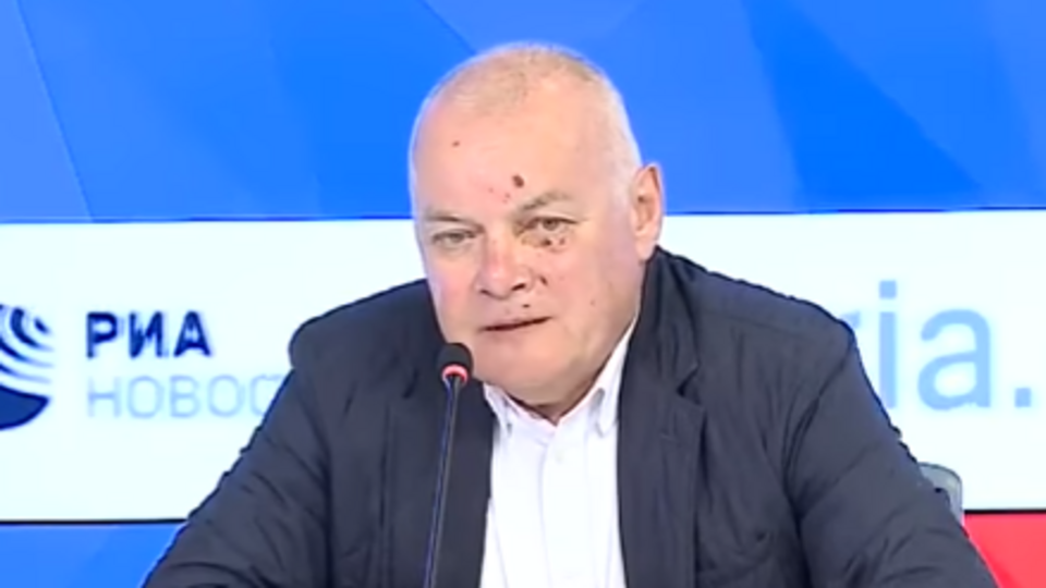 Кисельов розповів, як розбив обличчя у Криму