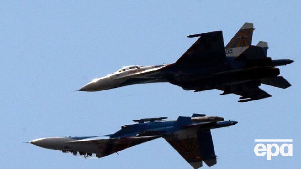 Винищувач РФ наблизився до американського літака-розвідника