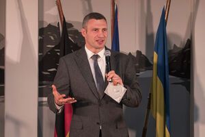 Кличко расскажет о Киеве на трех языках