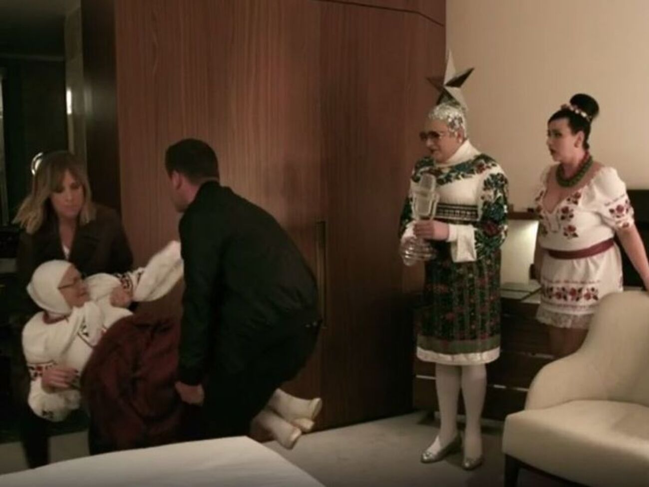 Мікрофон знайшли в "мами" Сердючки &ndash; актриси Інни Білоконь