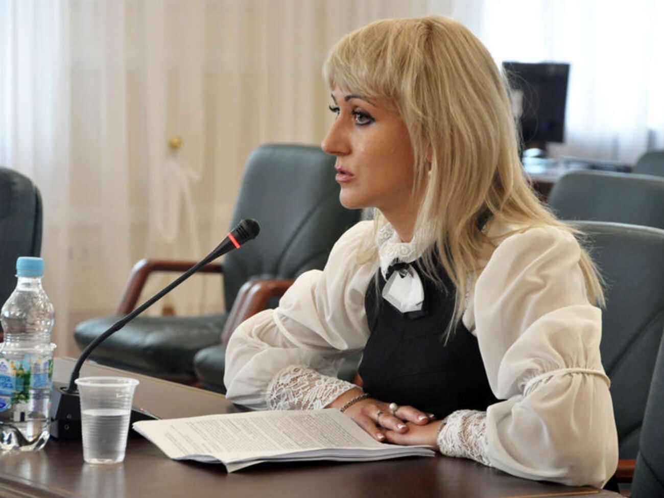 ВСП считает, что полицейский должен был пресечь оскорбление судьи Кицюк