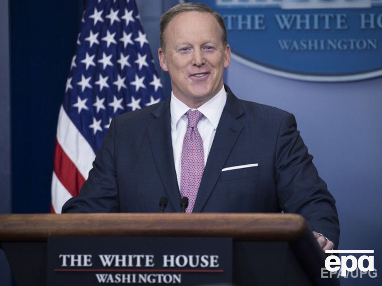 Трамп може звільнити Спайсера (на фото) з посади прес-секретаря Білого дому