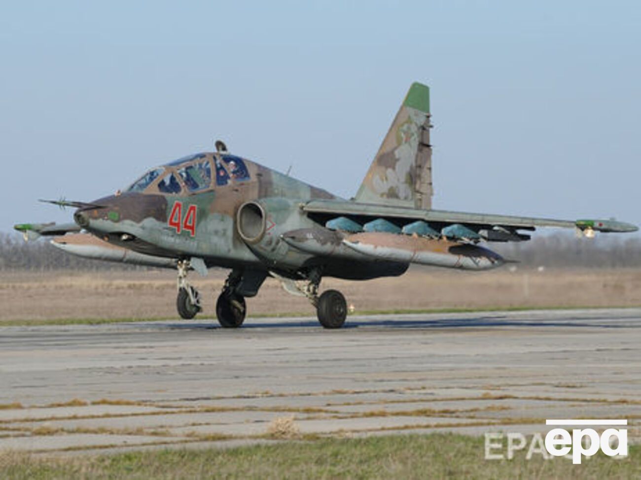 Аеропорт звільнили за допомогою авіації