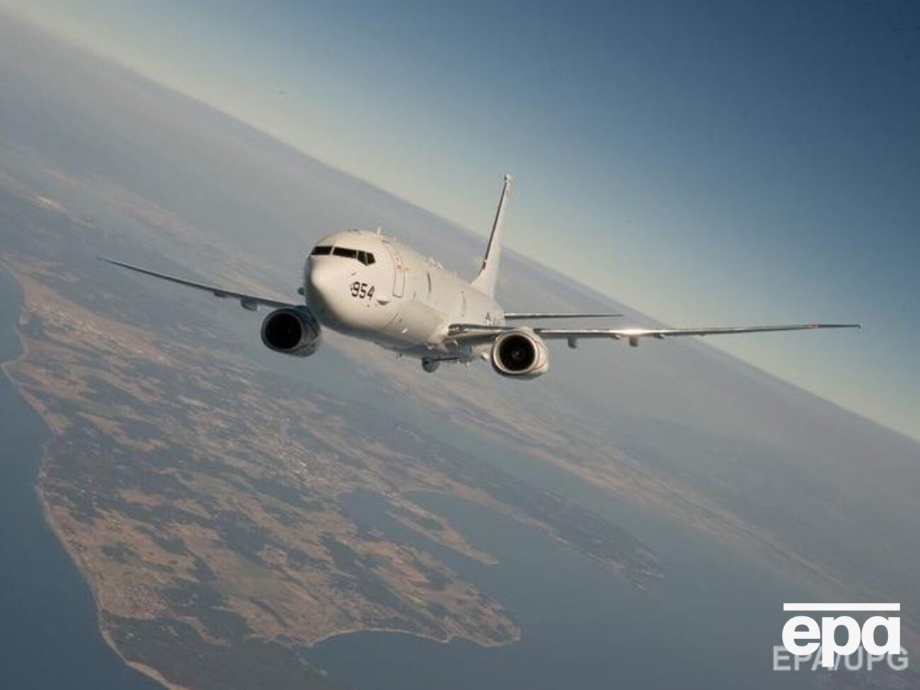 P-8A Poseidon ВМС США пролетал над нейтральными водами Черного моря