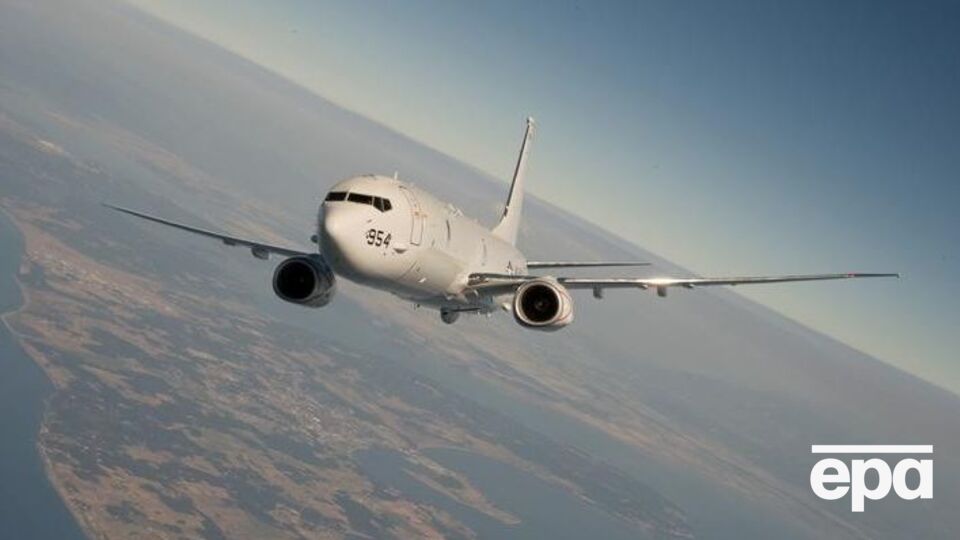 P-8A Poseidon ВМС США пролітав над нейтральними водами Чорного моря