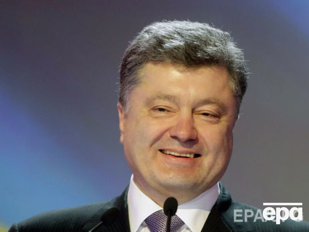 Порошенко привітав українців із Днем Європи