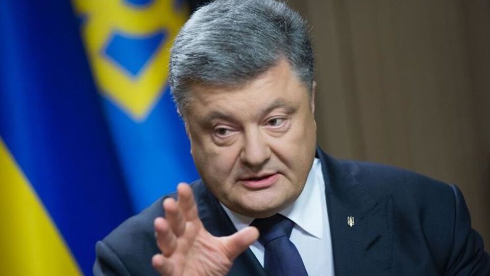 Порошенко: Ви насправді думаєте, що четверо загиблих вчора в Авдіївці – це через Мінські угоди?