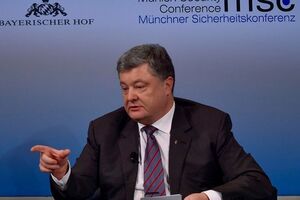 Порошенко про Мінські угоди: Я готовий до інших пропозицій. Тільки чомусь вони не надходять