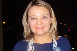 Стяжкіна: Для якоїсь частини політикуму та обивательської свідомості війна в Україні довгий час була чимось на кшталт битви якихось дивних племен за водопій