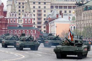 "Армату" Кофман назвал танком, который "не по бюджету"