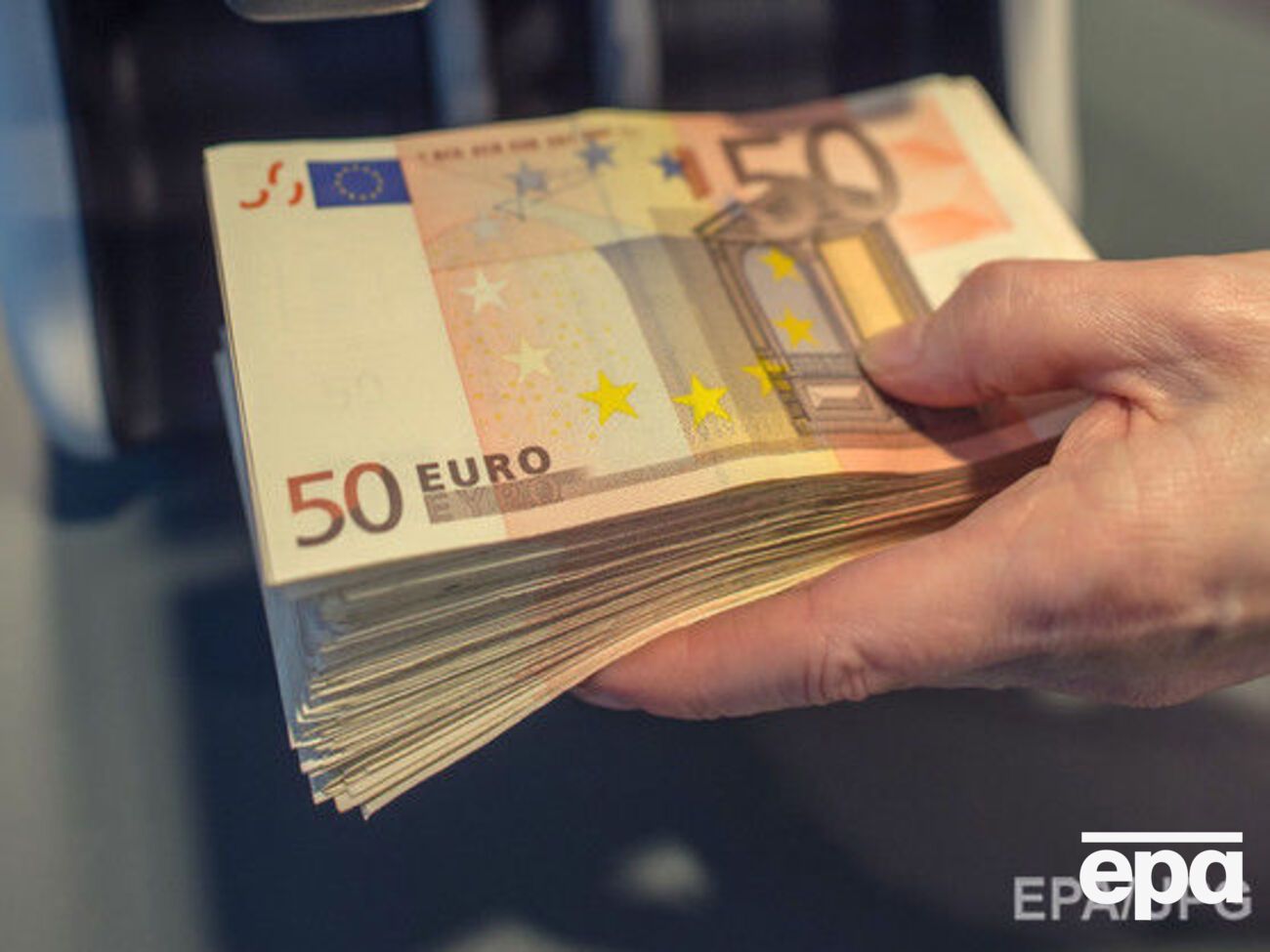 Курс валют на 15 травня