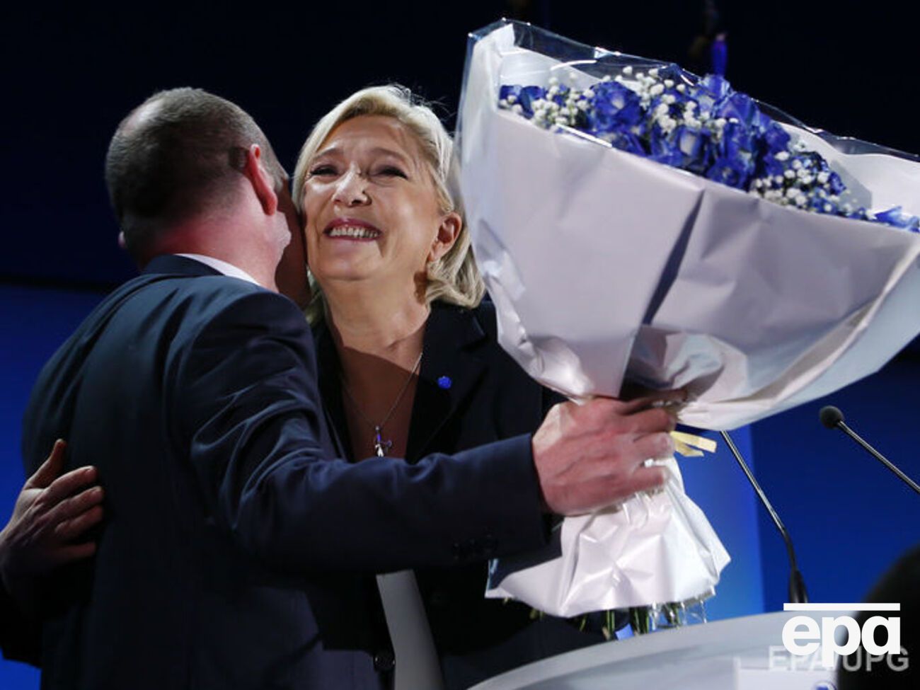 Бриуа вернул Ле Пен бразды руководства "Национальным фронтом"