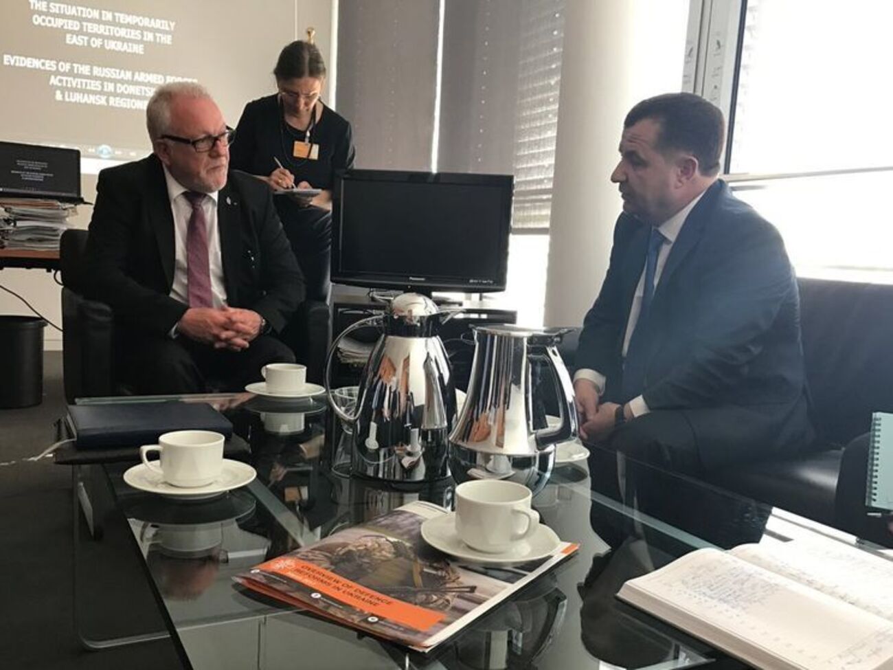 Полторак сьогодні перебуває з візитом у Німеччині