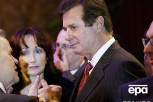 Манафорт очолював штаб Трампа з березня до серпня 2016 року