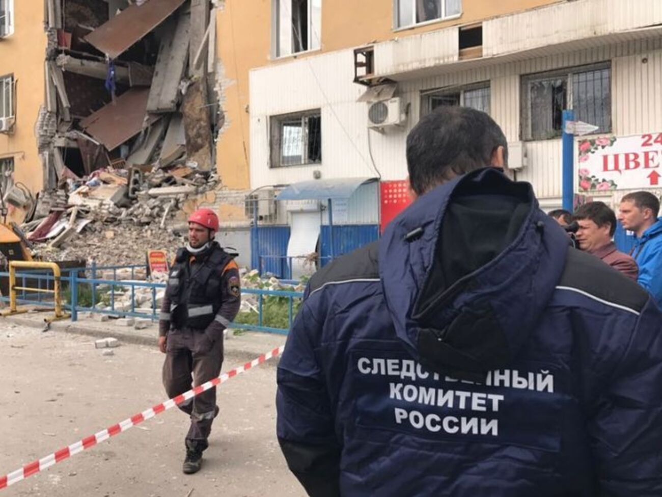 Унаслідок вибуху обвалилося перекриття між поверхами