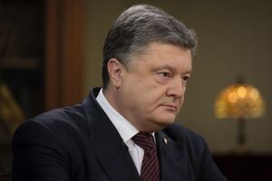 Порошенко ввел санкции на срок от одного до трех лет