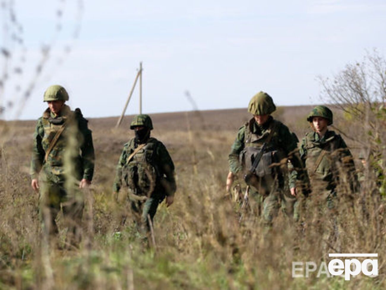 В штабе сообщили, что боевики вернулись на свои позиции с появлением растительности