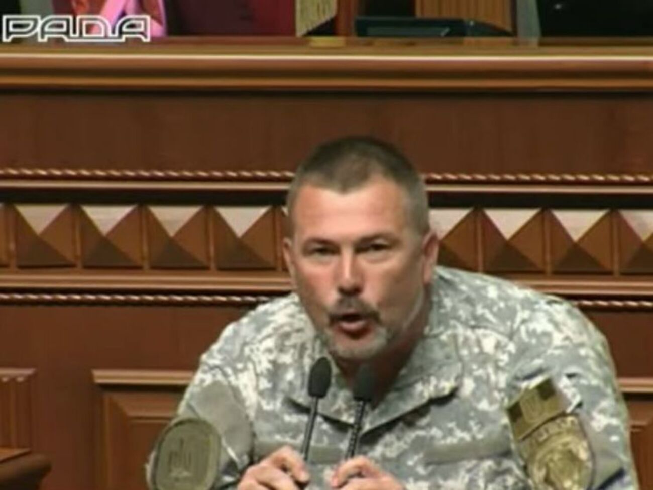 Береза предложил "пятой колонне" уехать в Россию