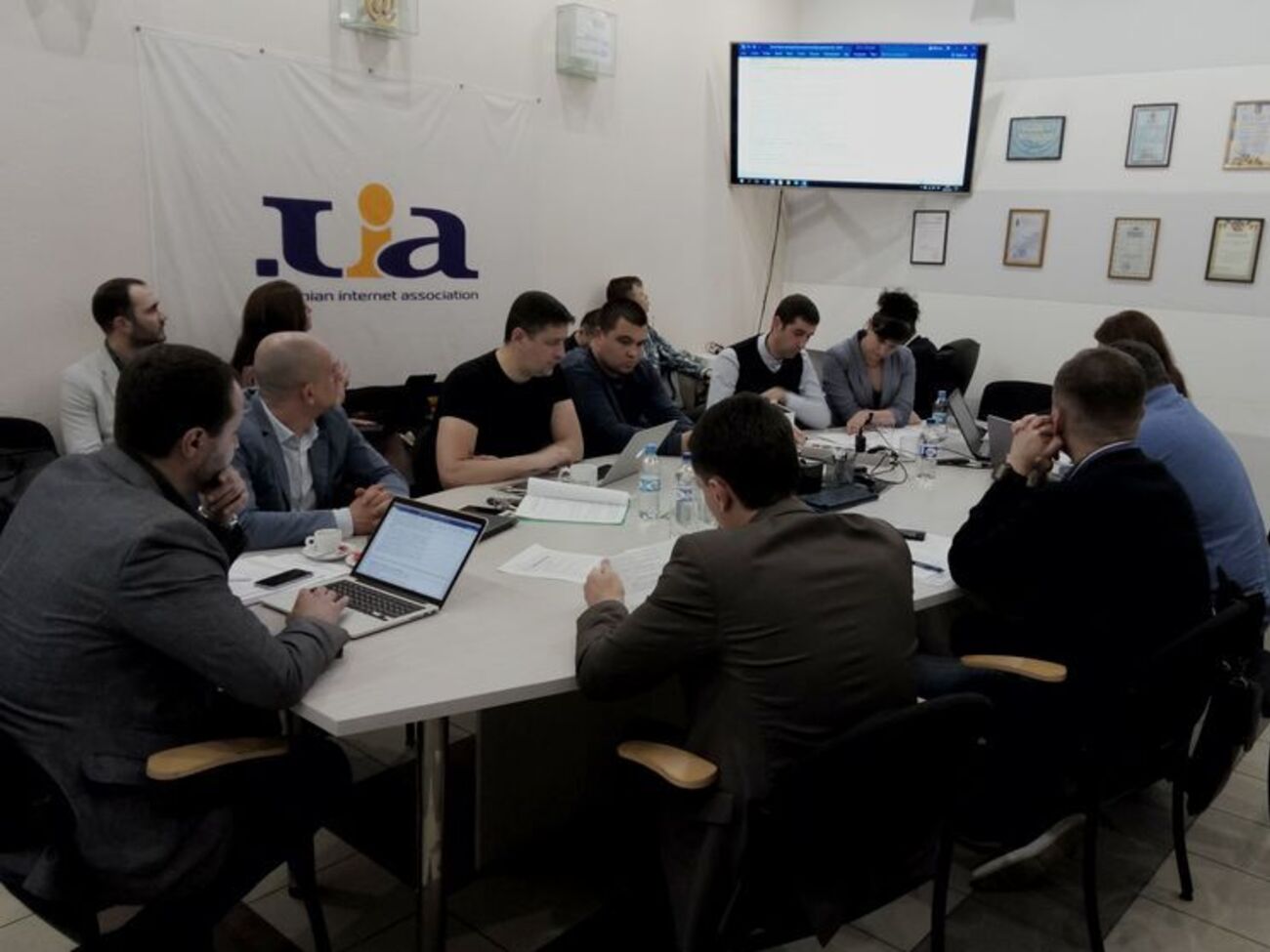 В Інтернет-асоціації України закликали владу консультуватися з експертами