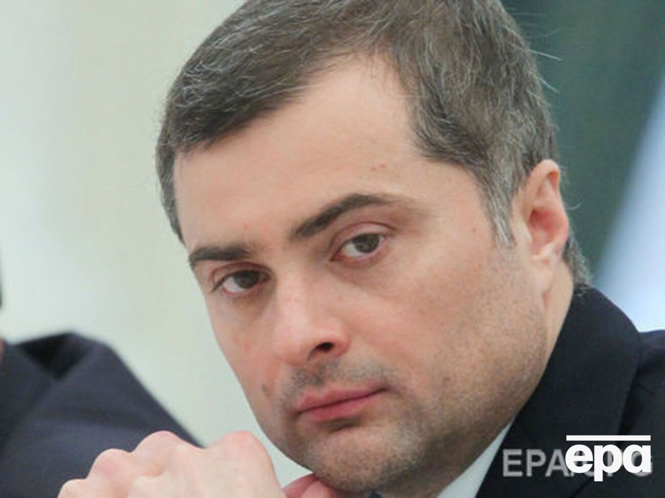 Следствие не располагает данными о встречах Суркова с Медведчуком