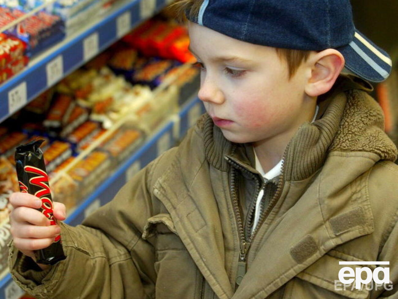 В качестве профилактики ожирения в ВОЗ предлагают направить усилия на меры, дающие подросткам возможность придерживаться здорового питания