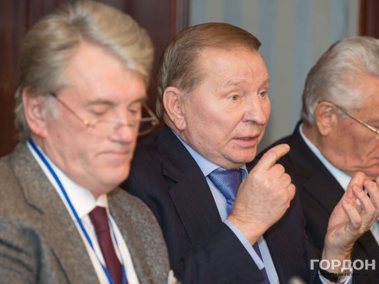 Ющенко і Кучма вважають блокування російських сайтів вимушеним рішенням