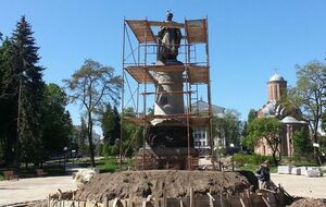 Для проведения работ уже построены леса